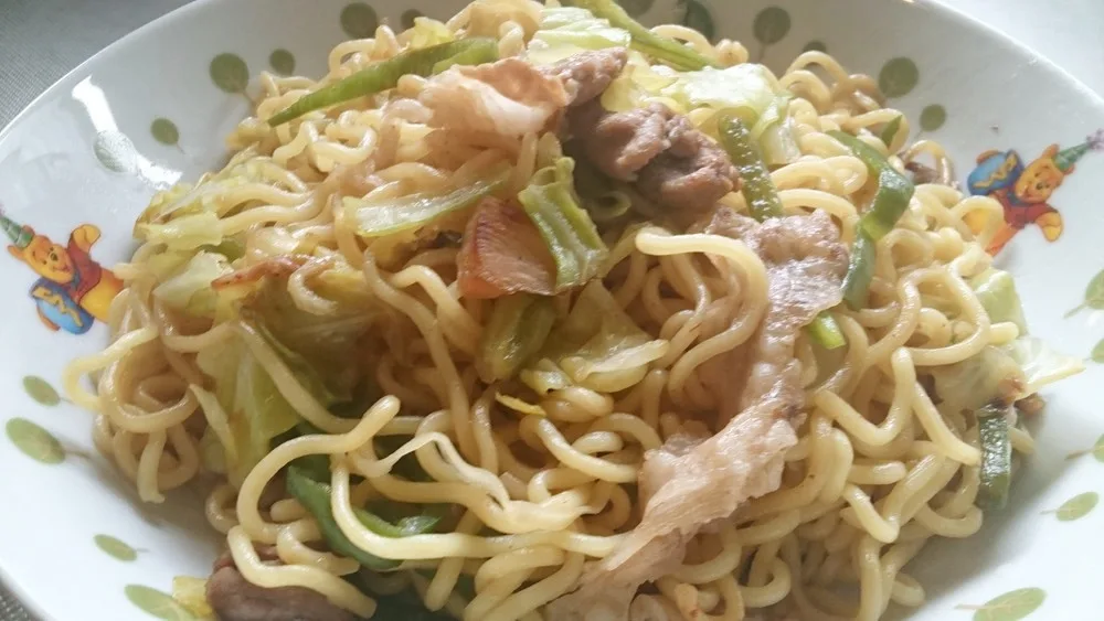 バーベキューにピッタリな焼きそば５選 フライパンで簡単に 超美味い 手ぶらbbqならアップグリル